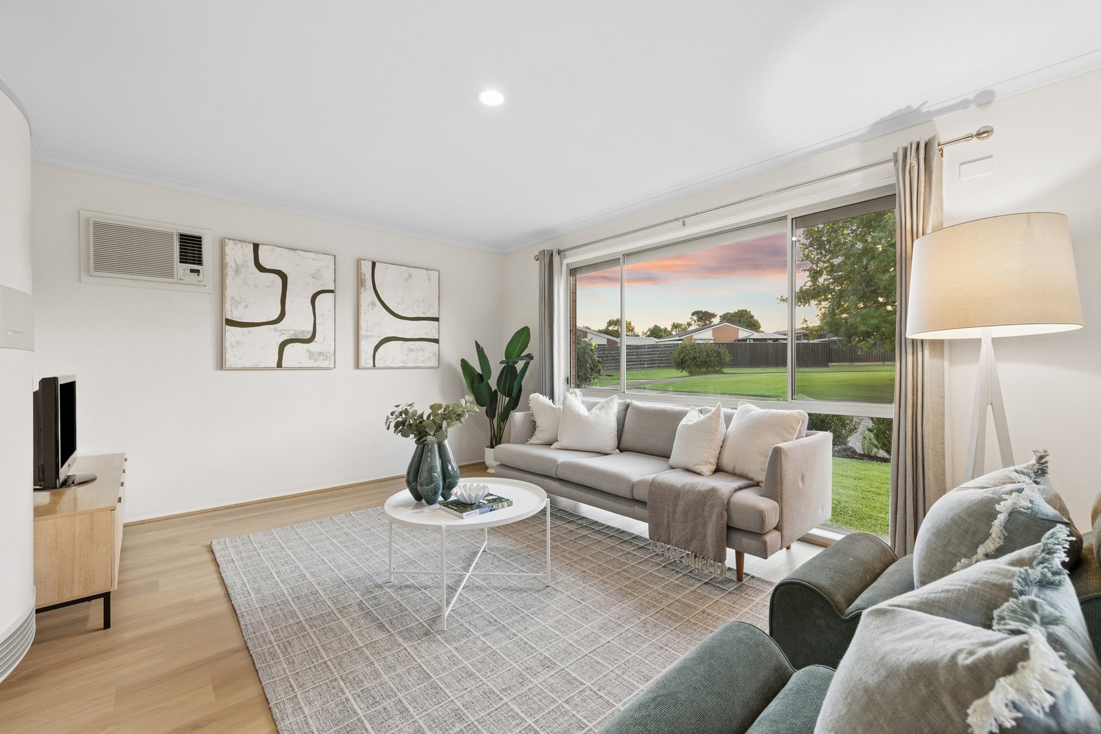Gallery: 34 Callistemon Avenue