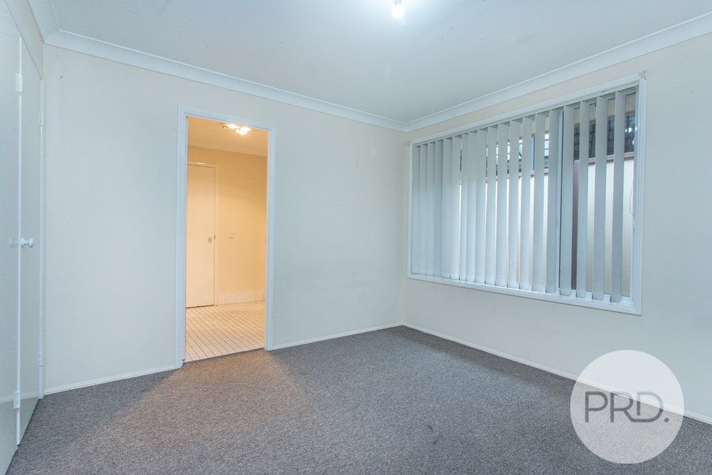 34 Candlebark Circuit GLENMORE PARK 8