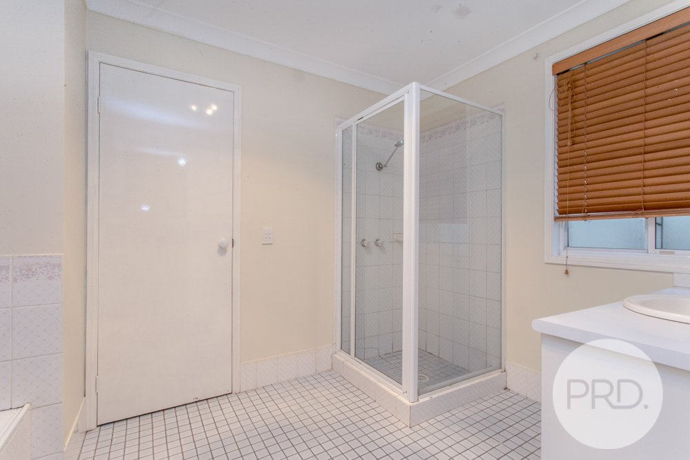 34 Candlebark Circuit GLENMORE PARK 10