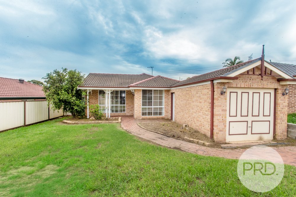 34 Candlebark Circuit GLENMORE PARK 13