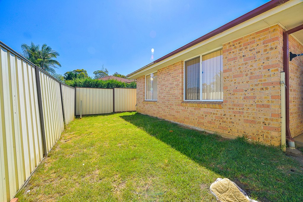 34 Candlebark Circuit GLENMORE PARK 3