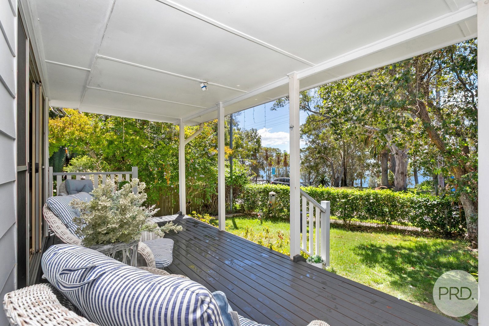 34 Caswell Crescent TANILBA BAY 1