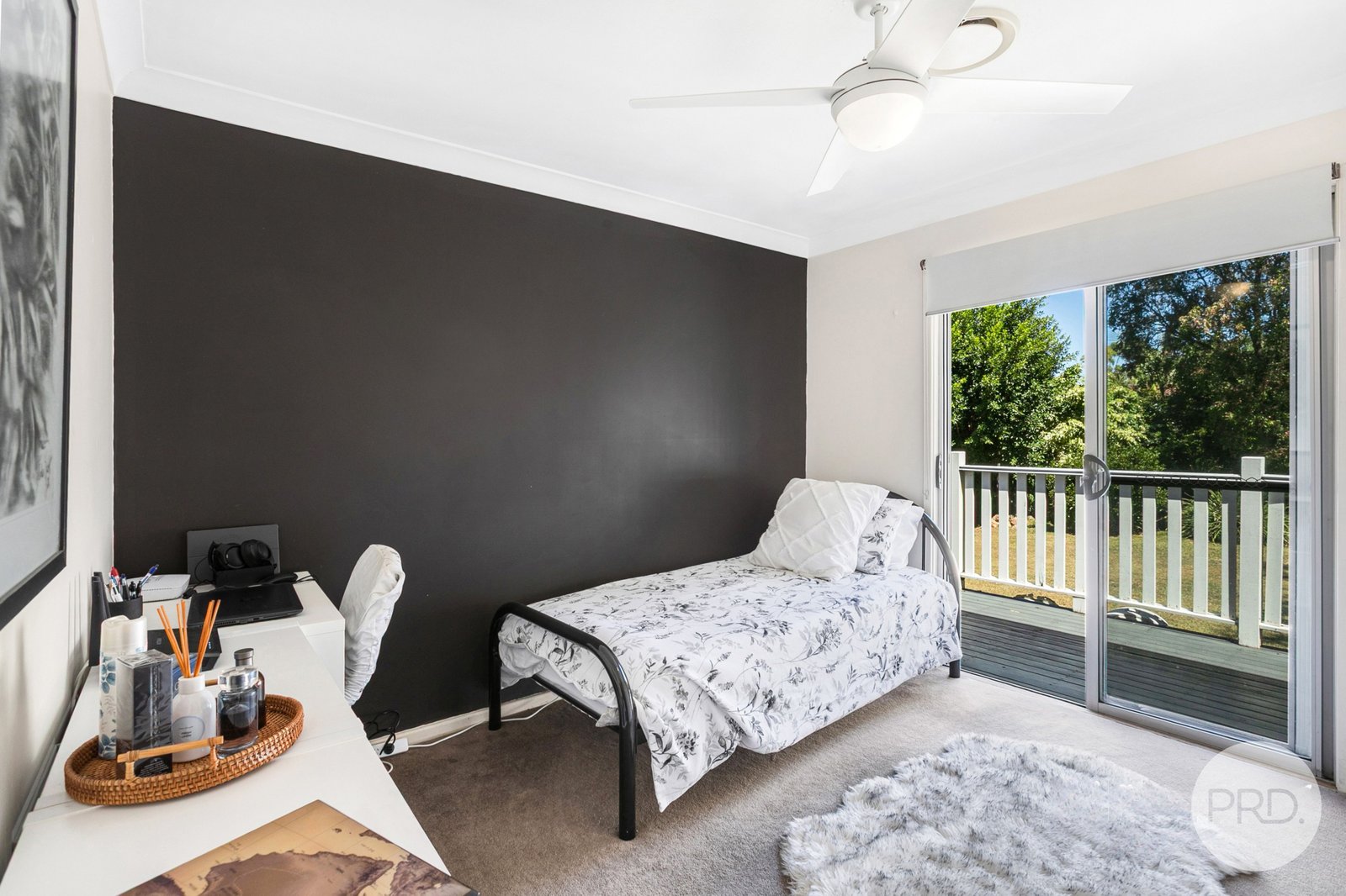34 Caswell Crescent TANILBA BAY 10