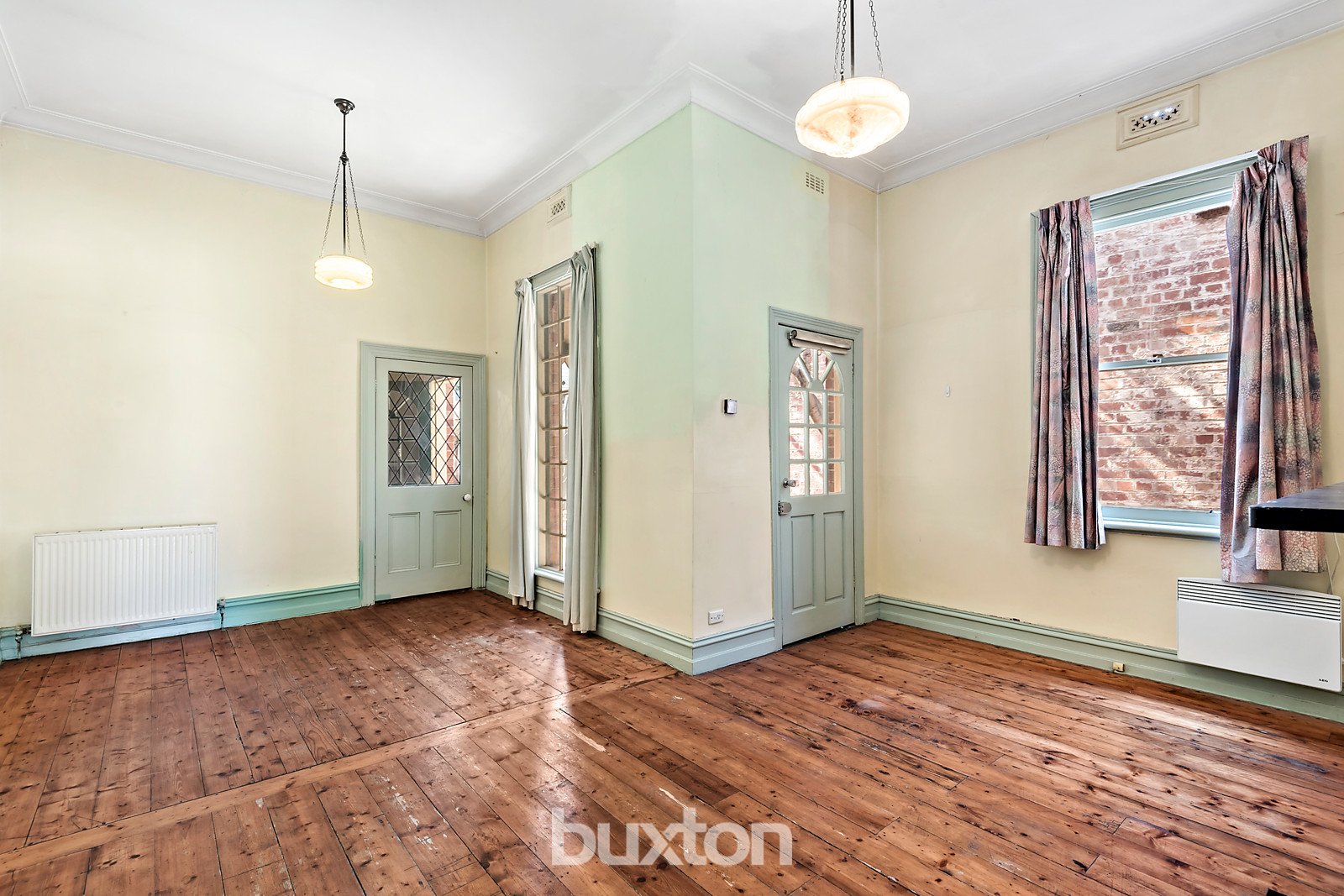 Gallery: 34 Charles Street