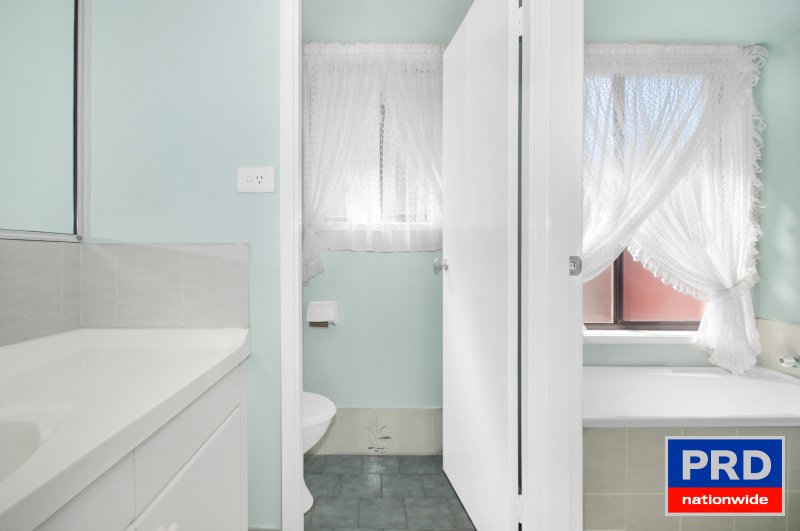 34 Charlotte Cr  ALBION PARK 5