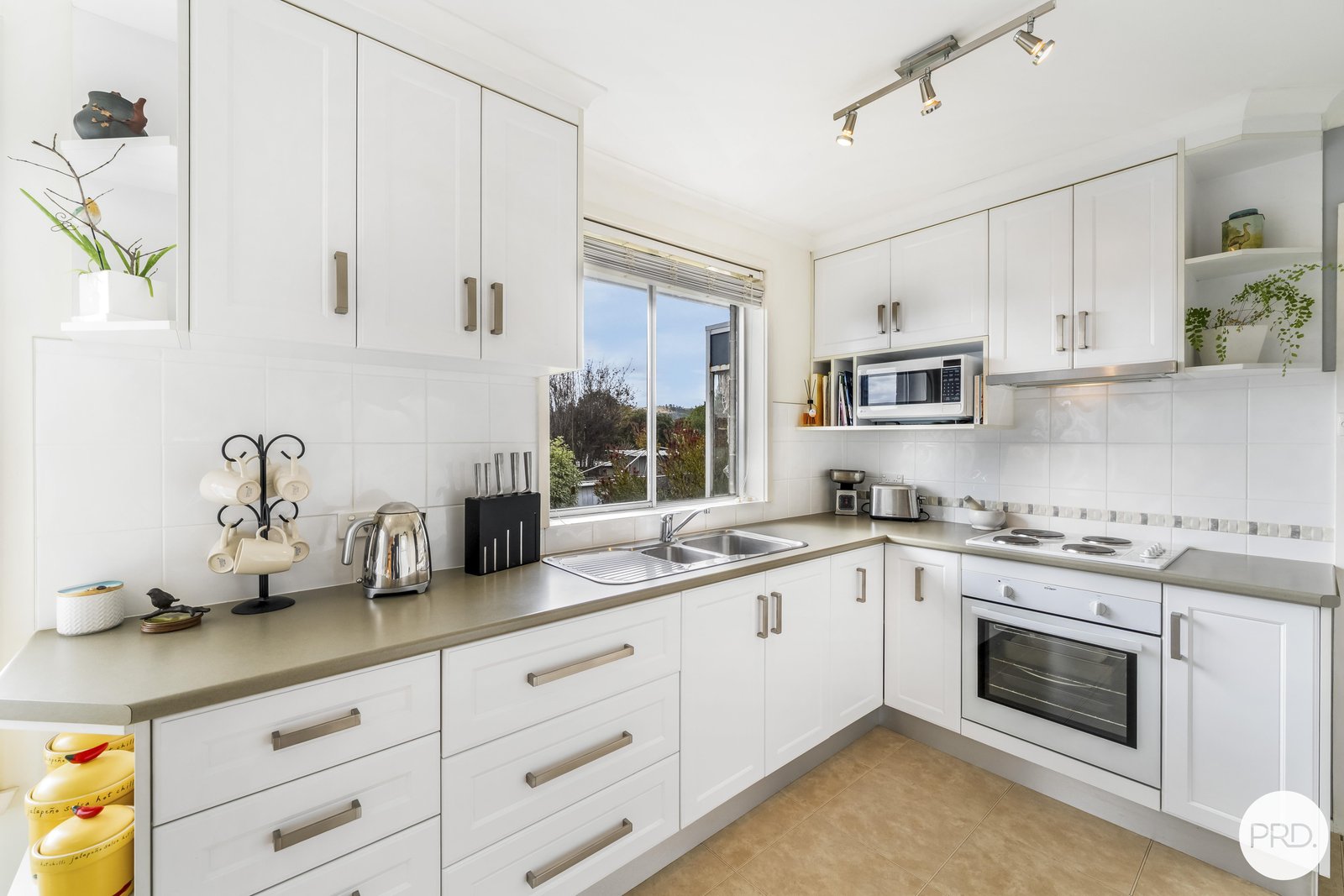 34 Cheswick Crescent BRIDGEWATER 17