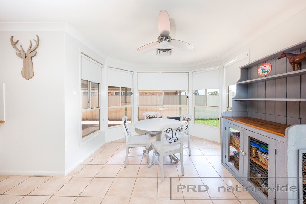 34 Coburn Circuit METFORD 6