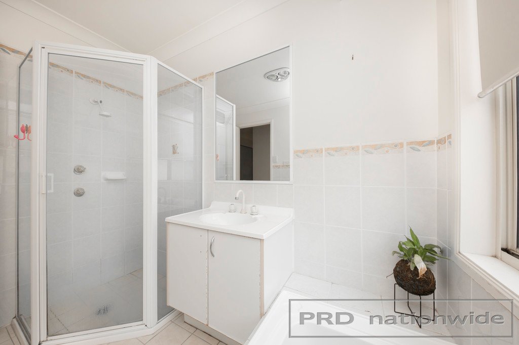 34 Coburn Circuit METFORD 15