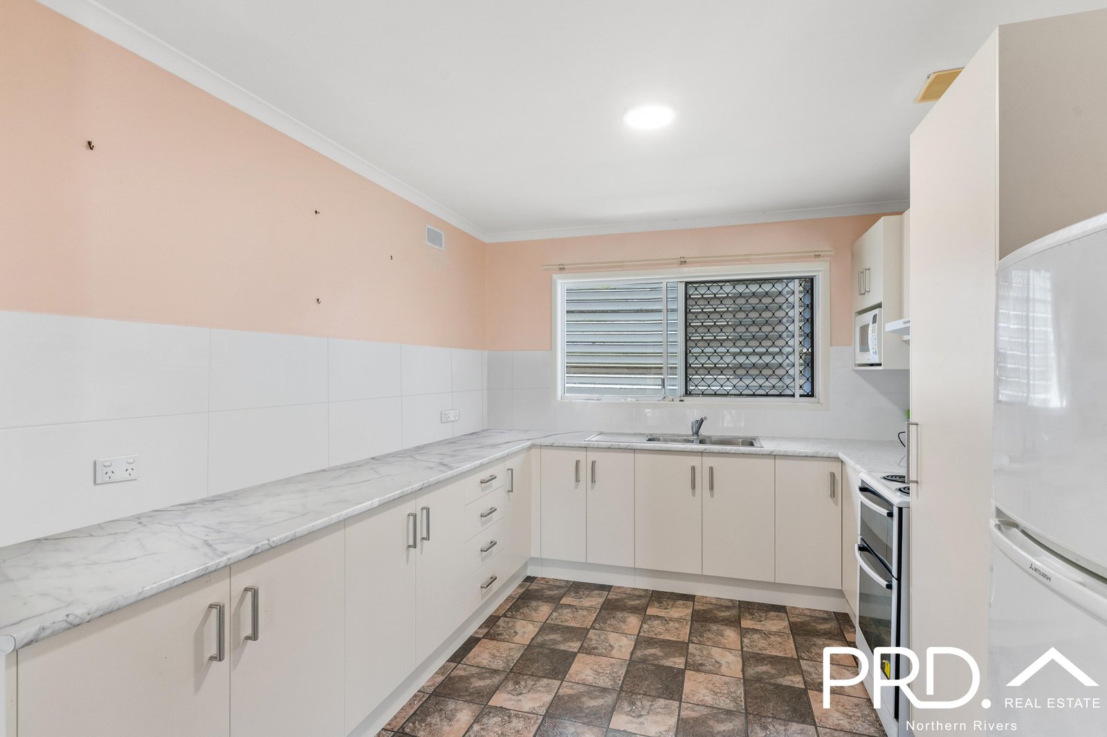 34 Cope Street CASINO 14