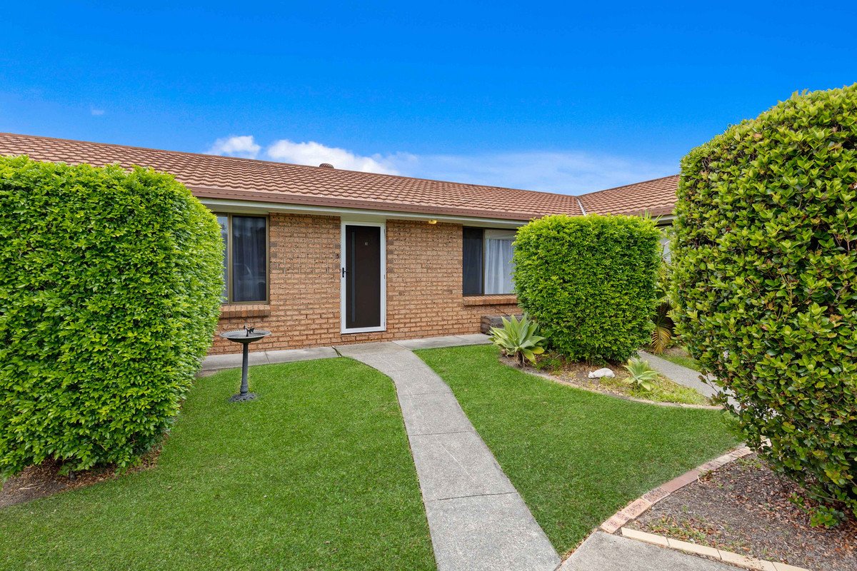 3/4 Cotinga Crescent Burleigh Waters 1