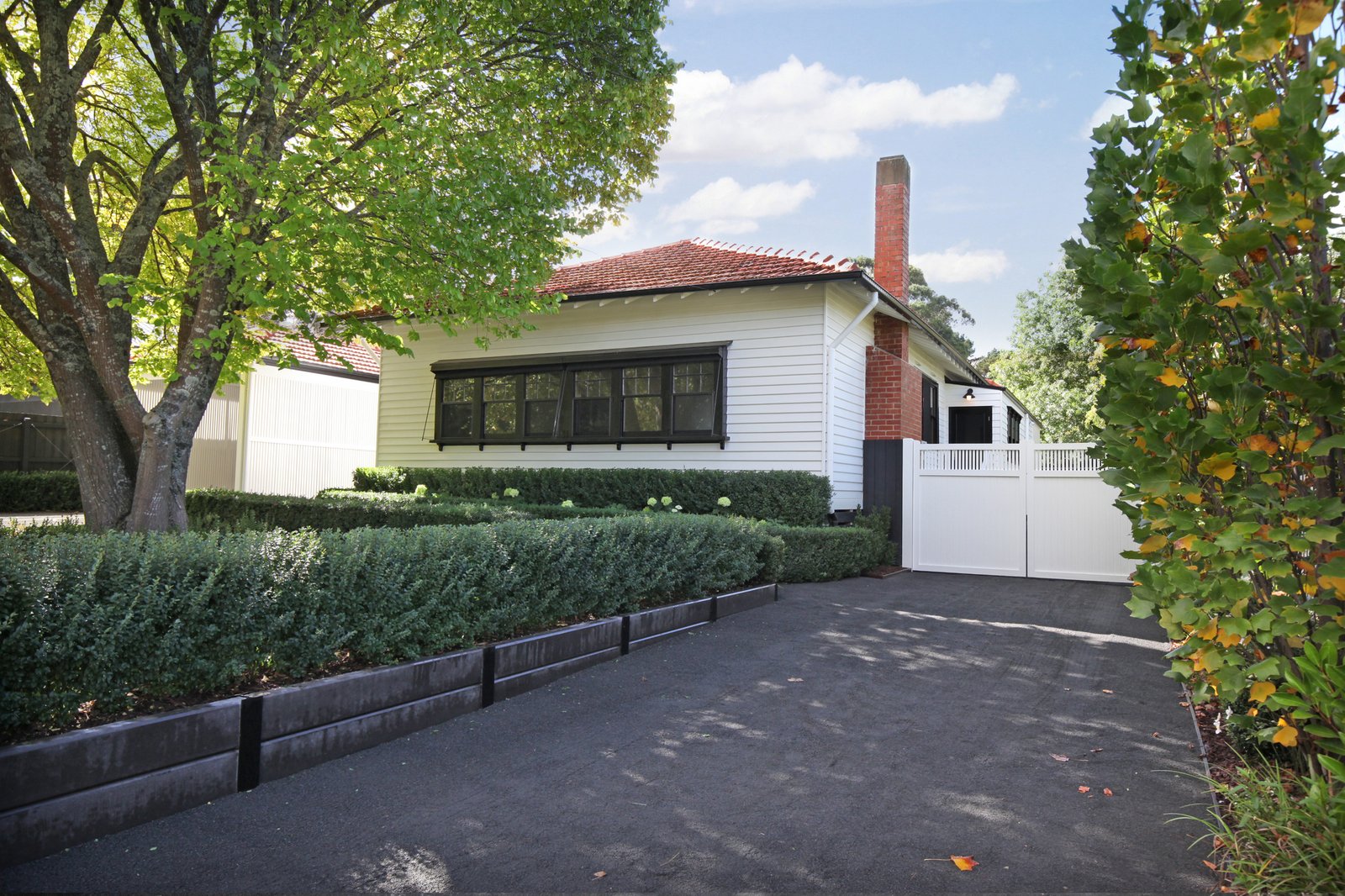 Real Estate and Property in 34 Davy Street, Woodend, VIC