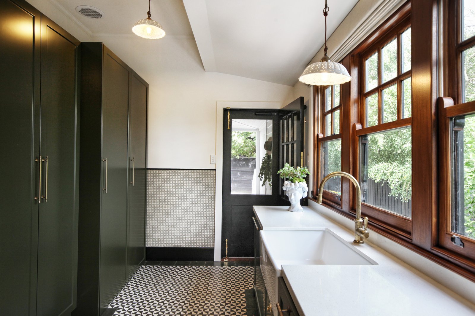 Real Estate and Property in 34 Davy Street, Woodend, VIC