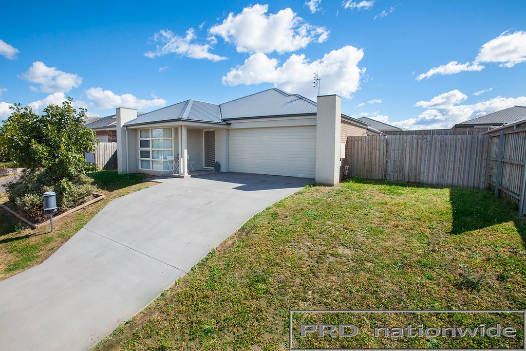 34 Dunnart Street ABERGLASSLYN 1