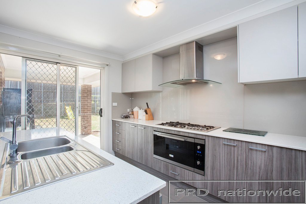 34 Dunnart Street ABERGLASSLYN 9