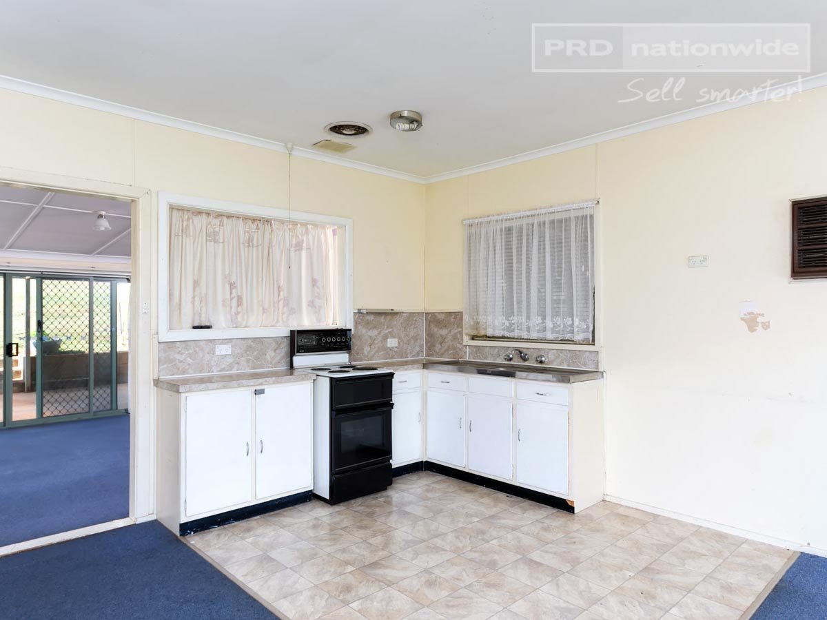 34 Eagle Street SOUTH GUNDAGAI 8
