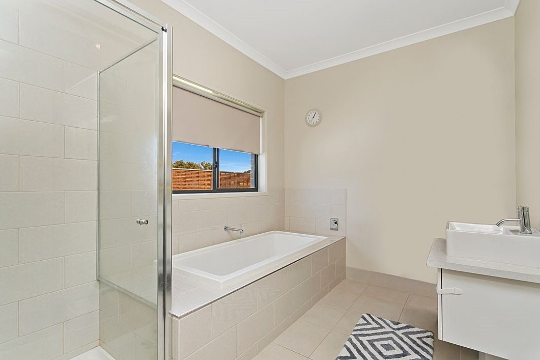 34 Edenvale Drive SEDGWICK 8