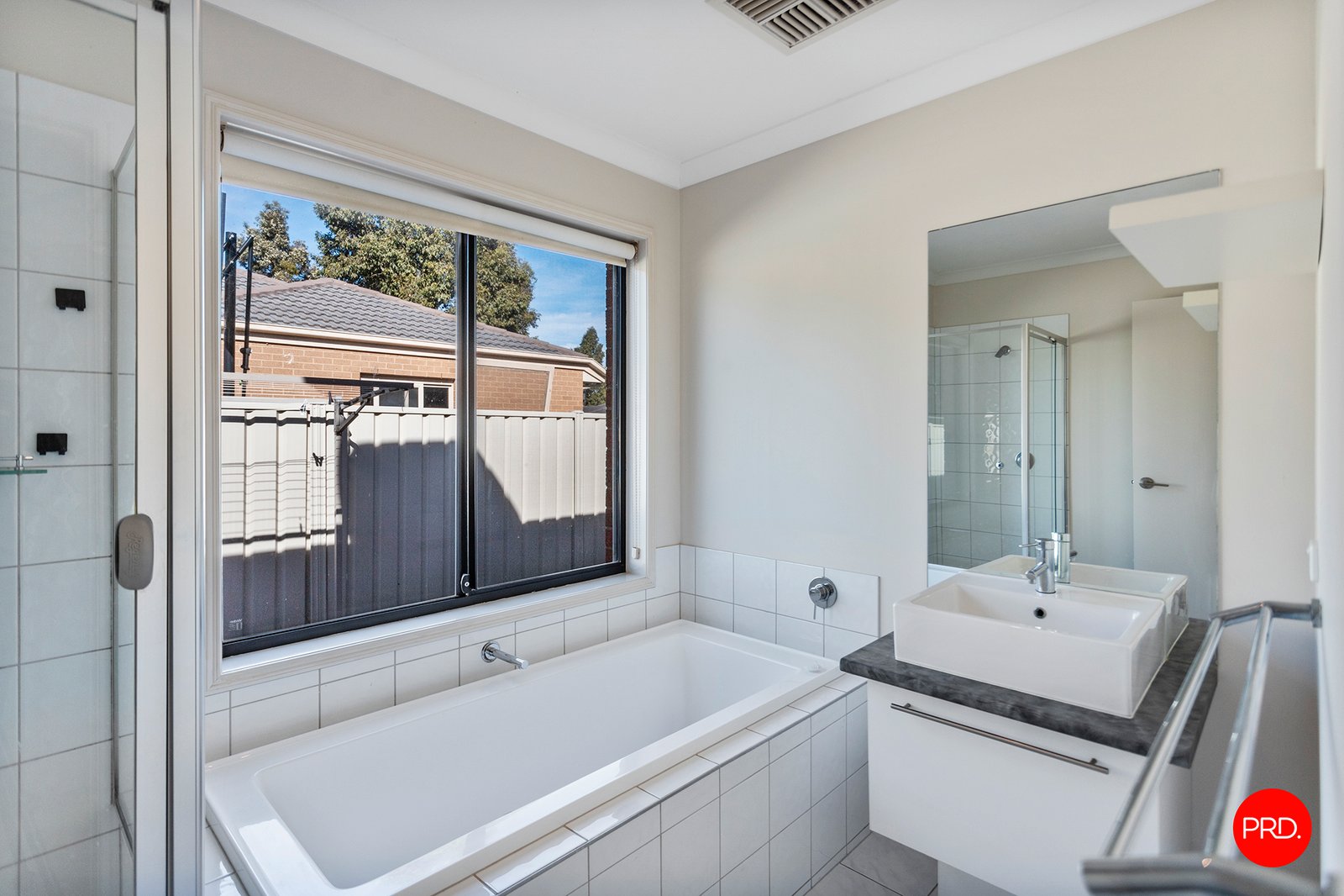 34 Elandra Drive ASCOT 12