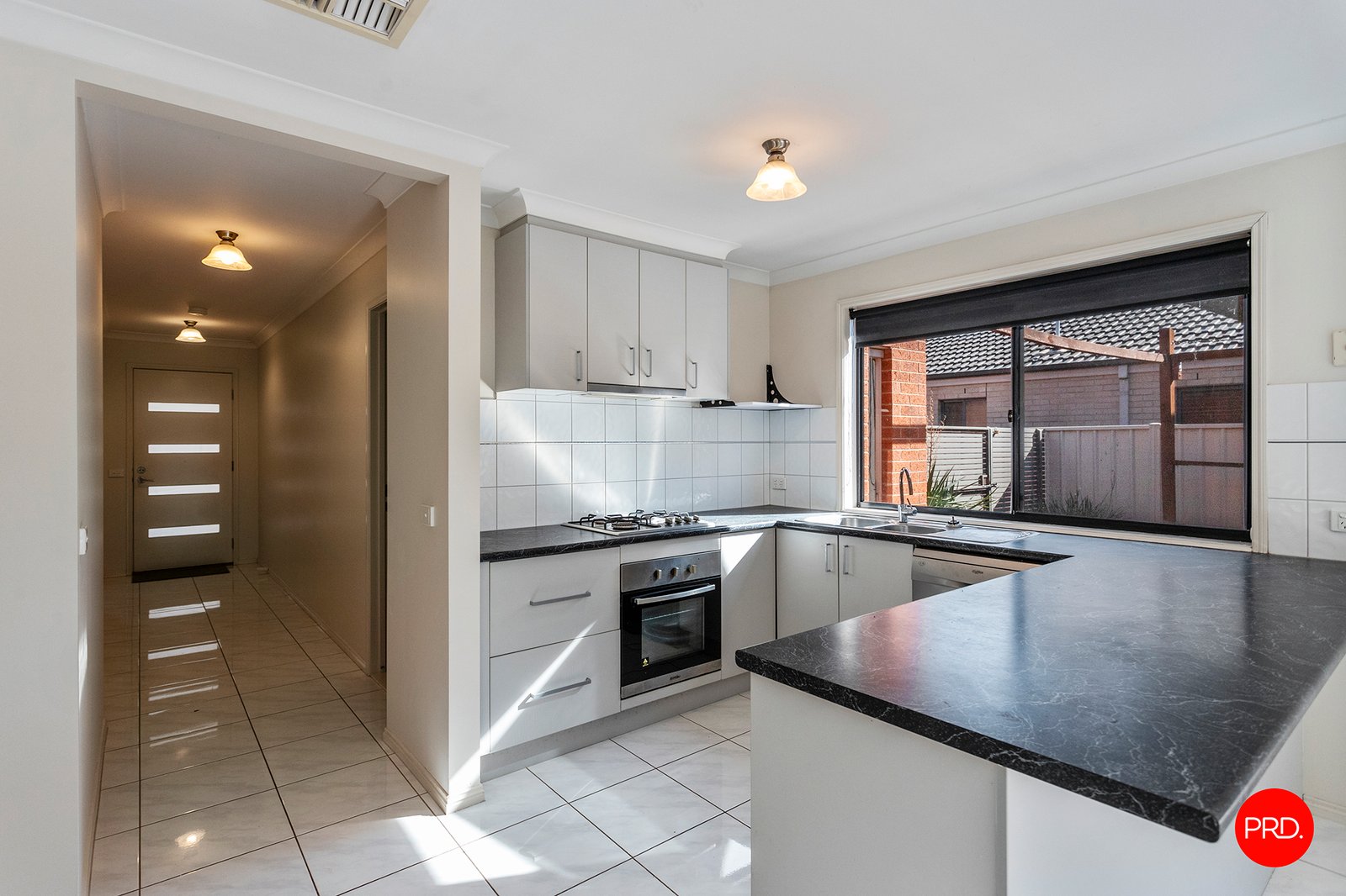 34 Elandra Drive ASCOT 5