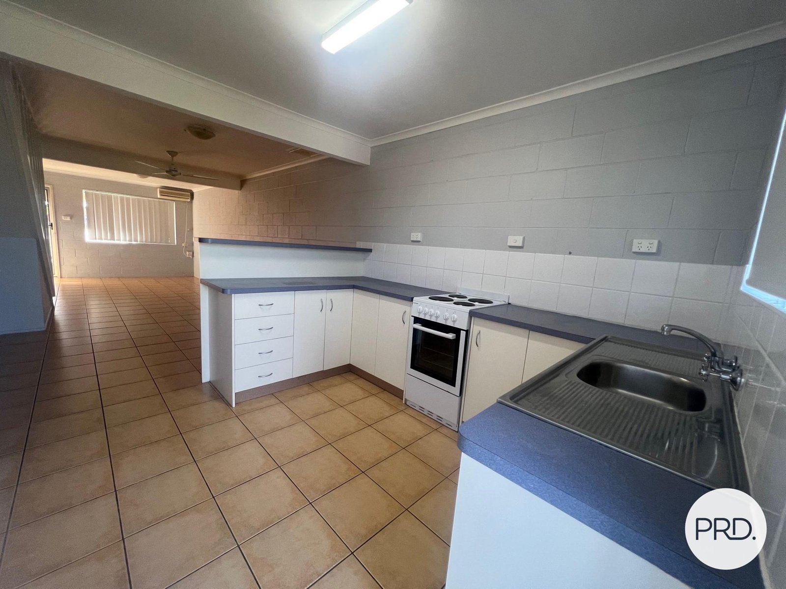3/4 Elizabeth Street TANNUM SANDS 3