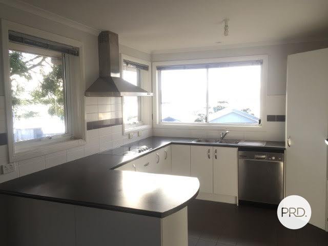 34 Esplanade Street MIDWAY POINT 2