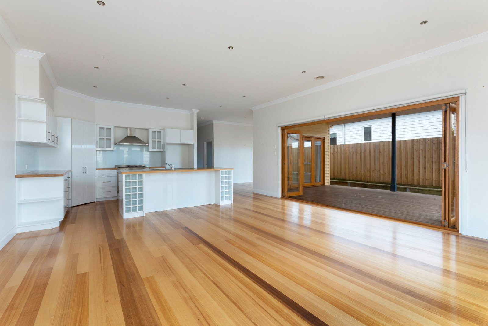 Gallery: 34 Evans Street