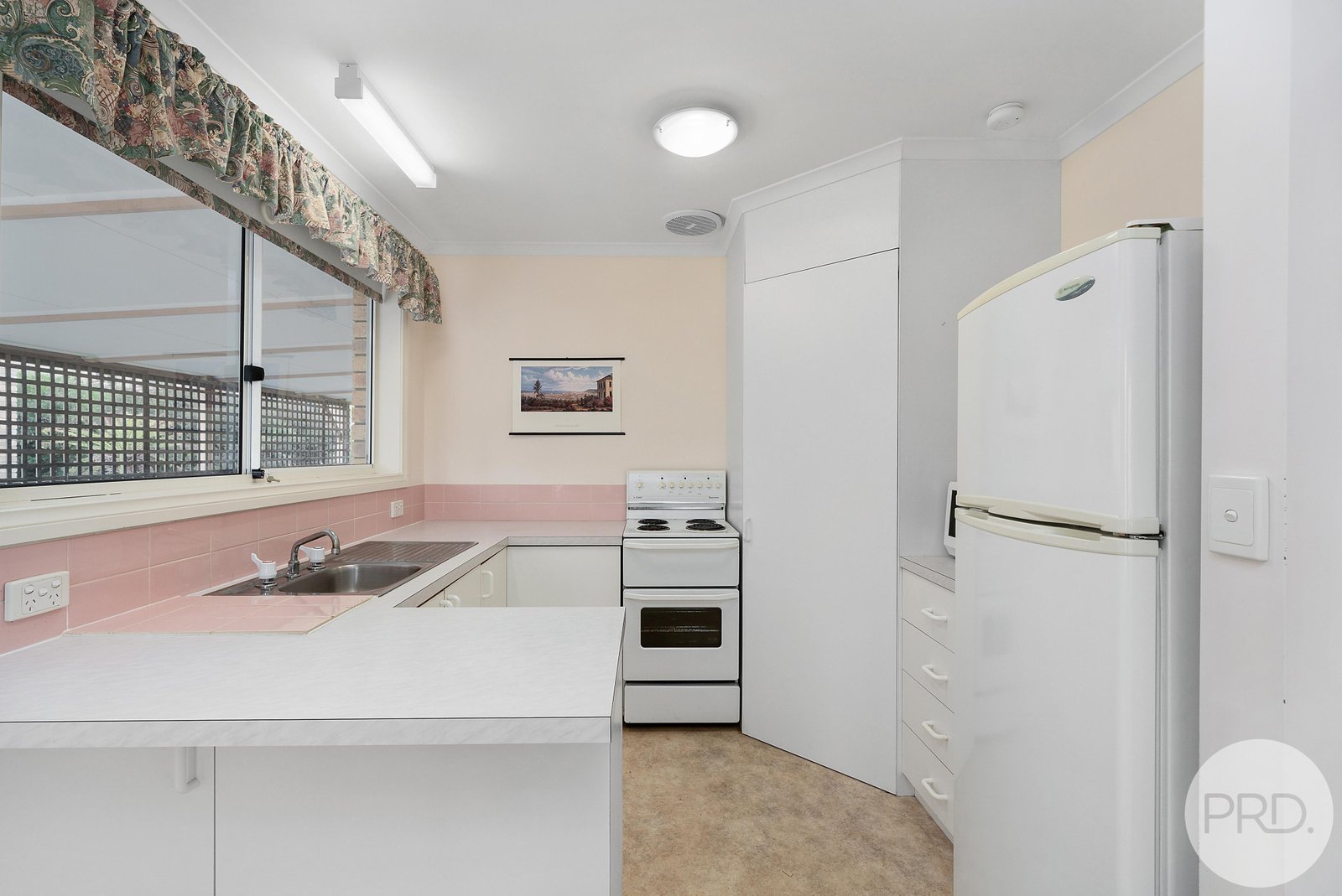 34 Fairway Drive KINGSTON 5