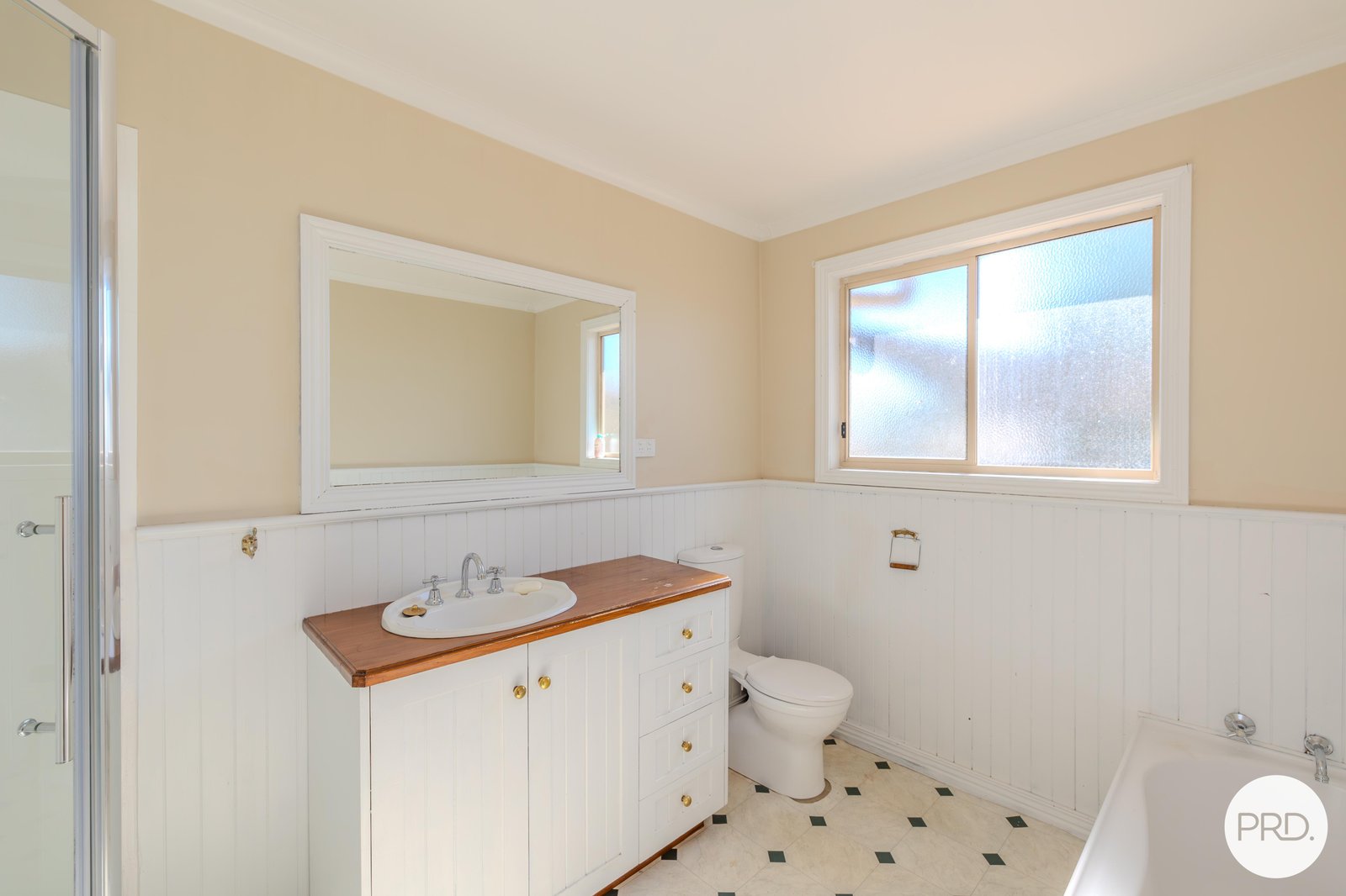 34 Fasham Street UNDERBOOL 15