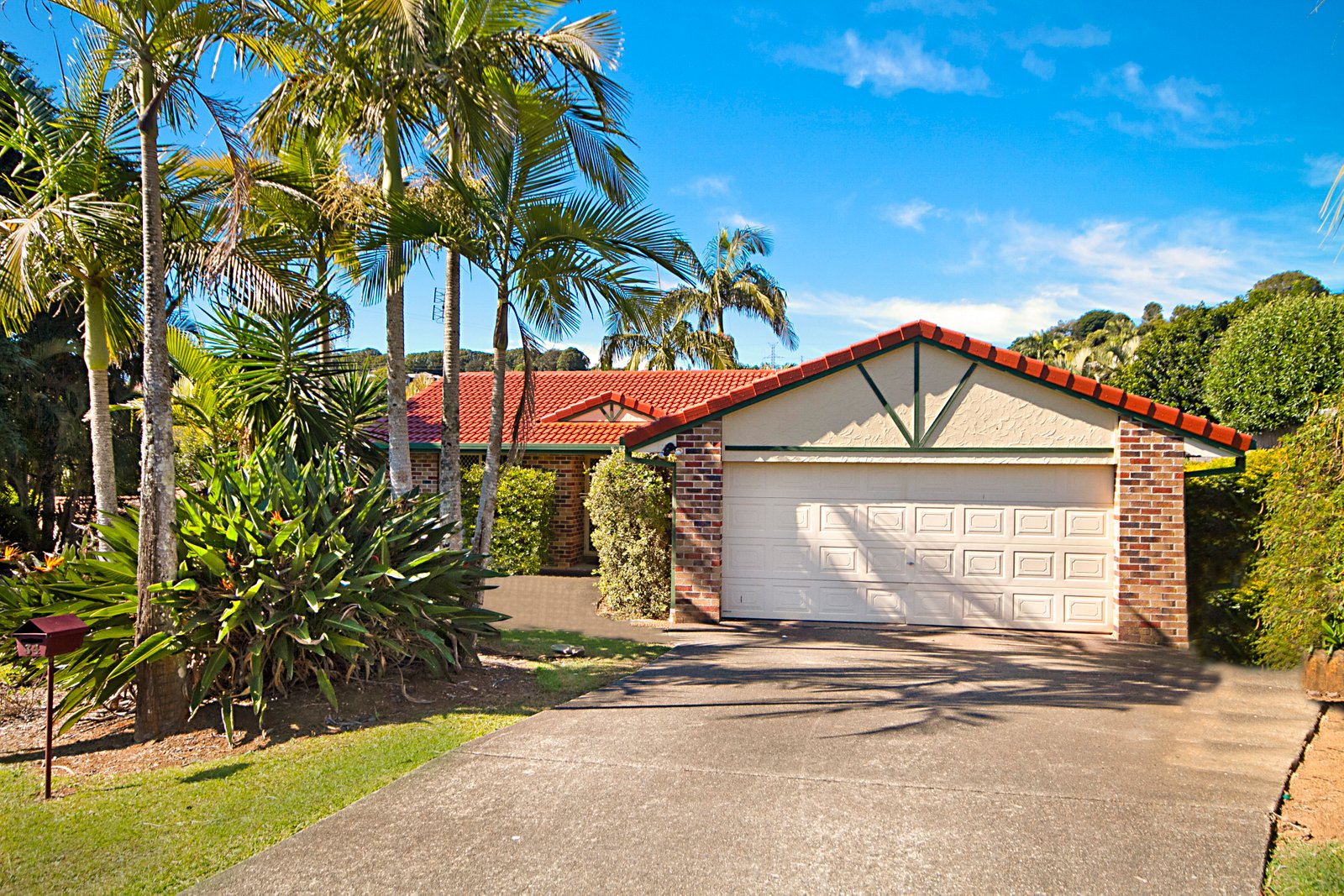 34 Federation Drive TERRANORA 1