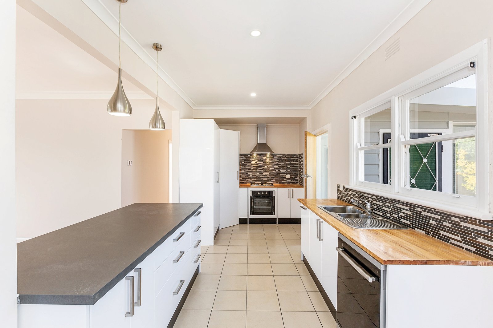 Gallery: 34 Grandview Grove