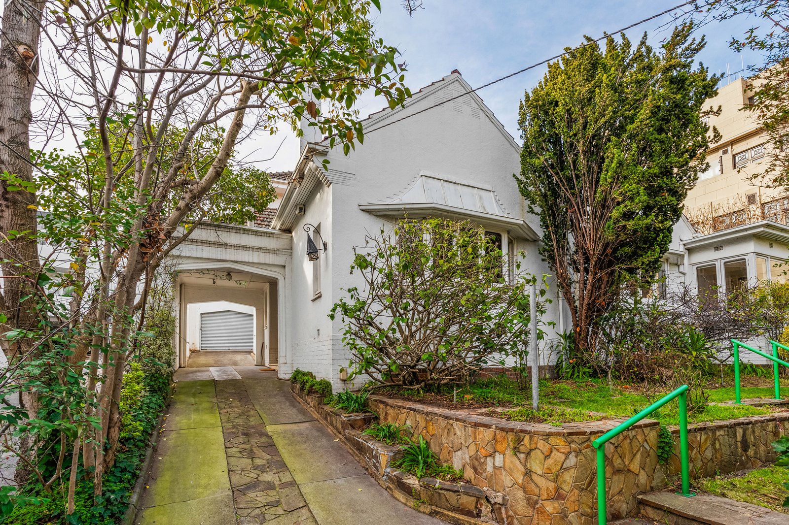 34 Grange Road, Toorak, 3142