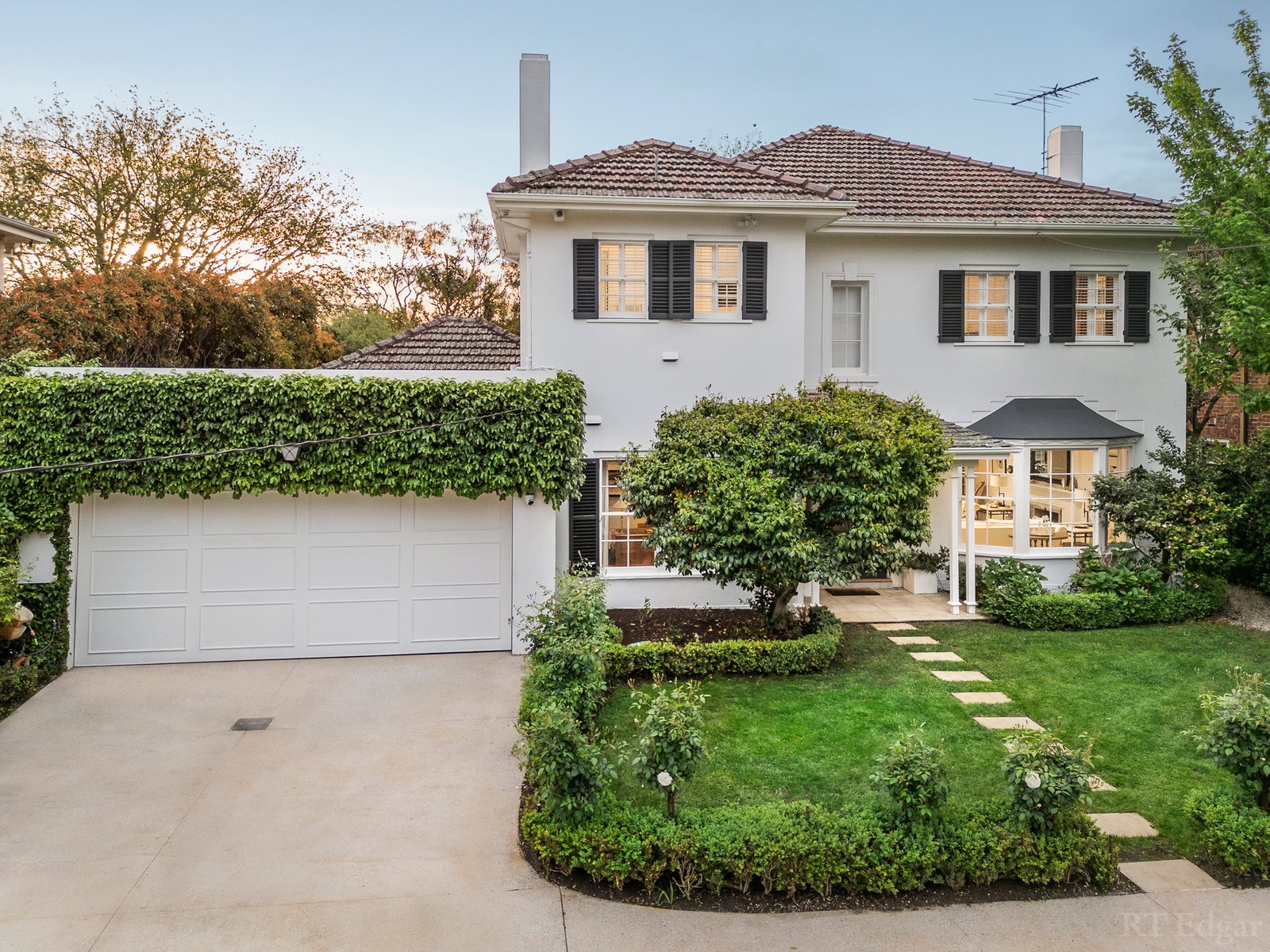 Real Estate and Property in 34 Hampden Road, Armadale, VIC