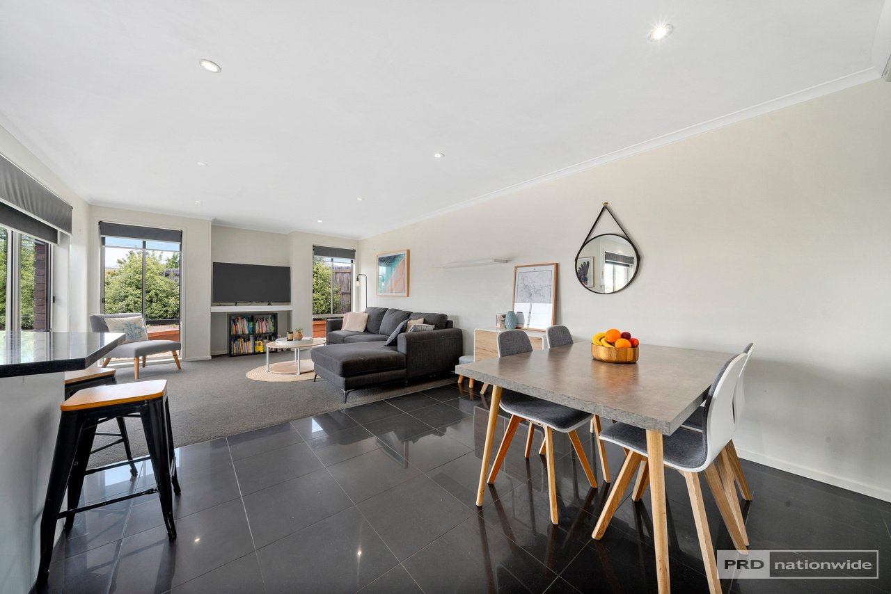 34 Hance Road HOWRAH 8