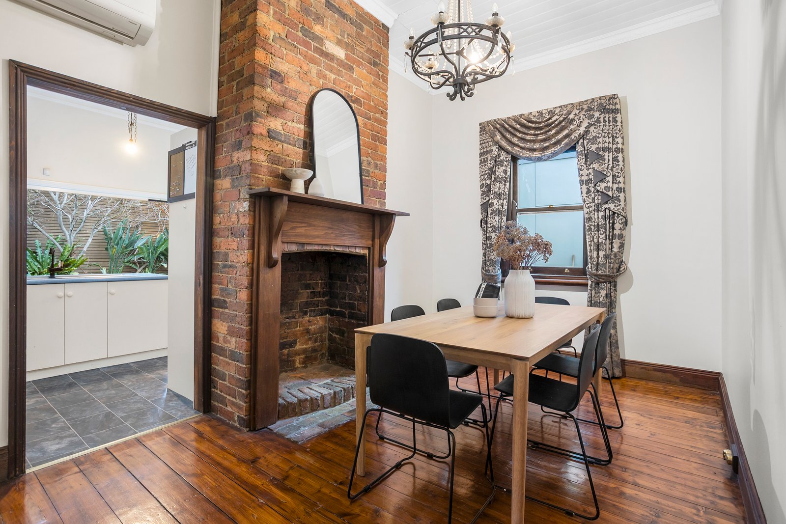 Gallery: 34 Herbert Street