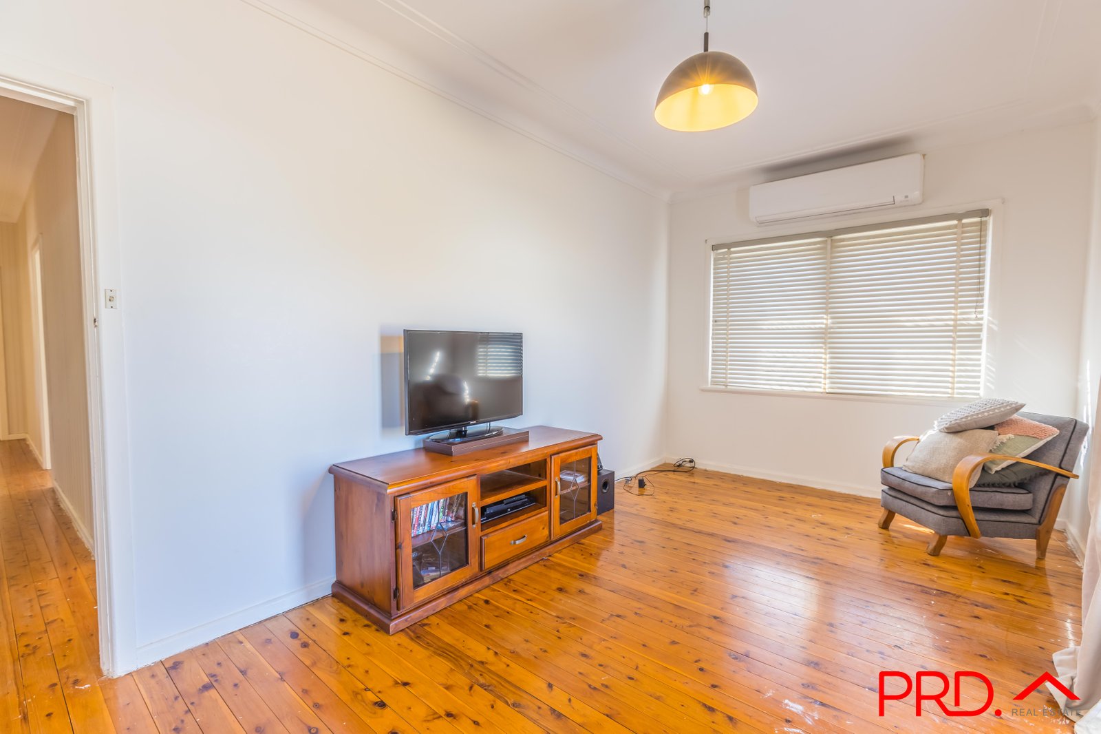 34 Hillvue Road TAMWORTH 7