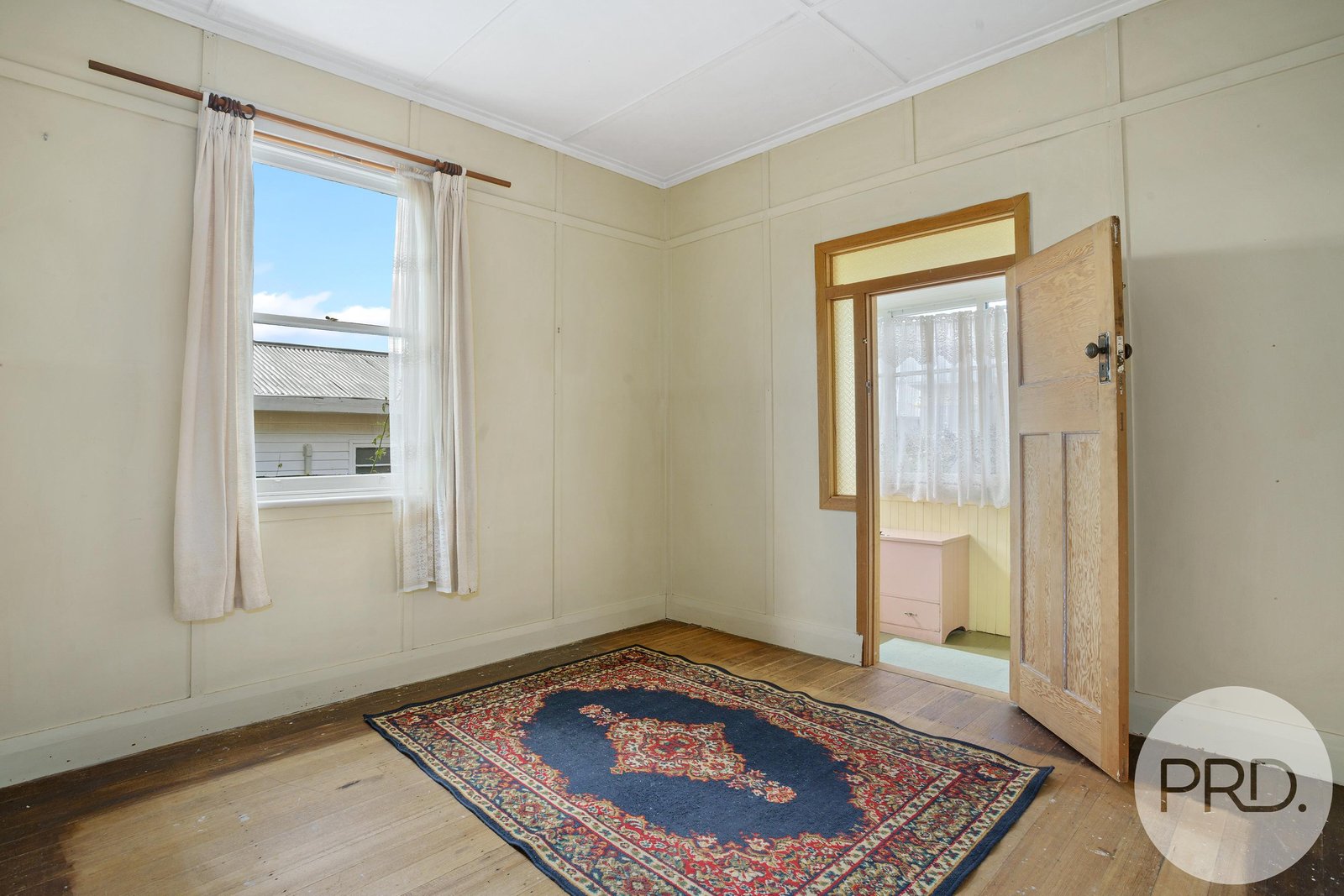 34 Hilton Road CLAREMONT 5