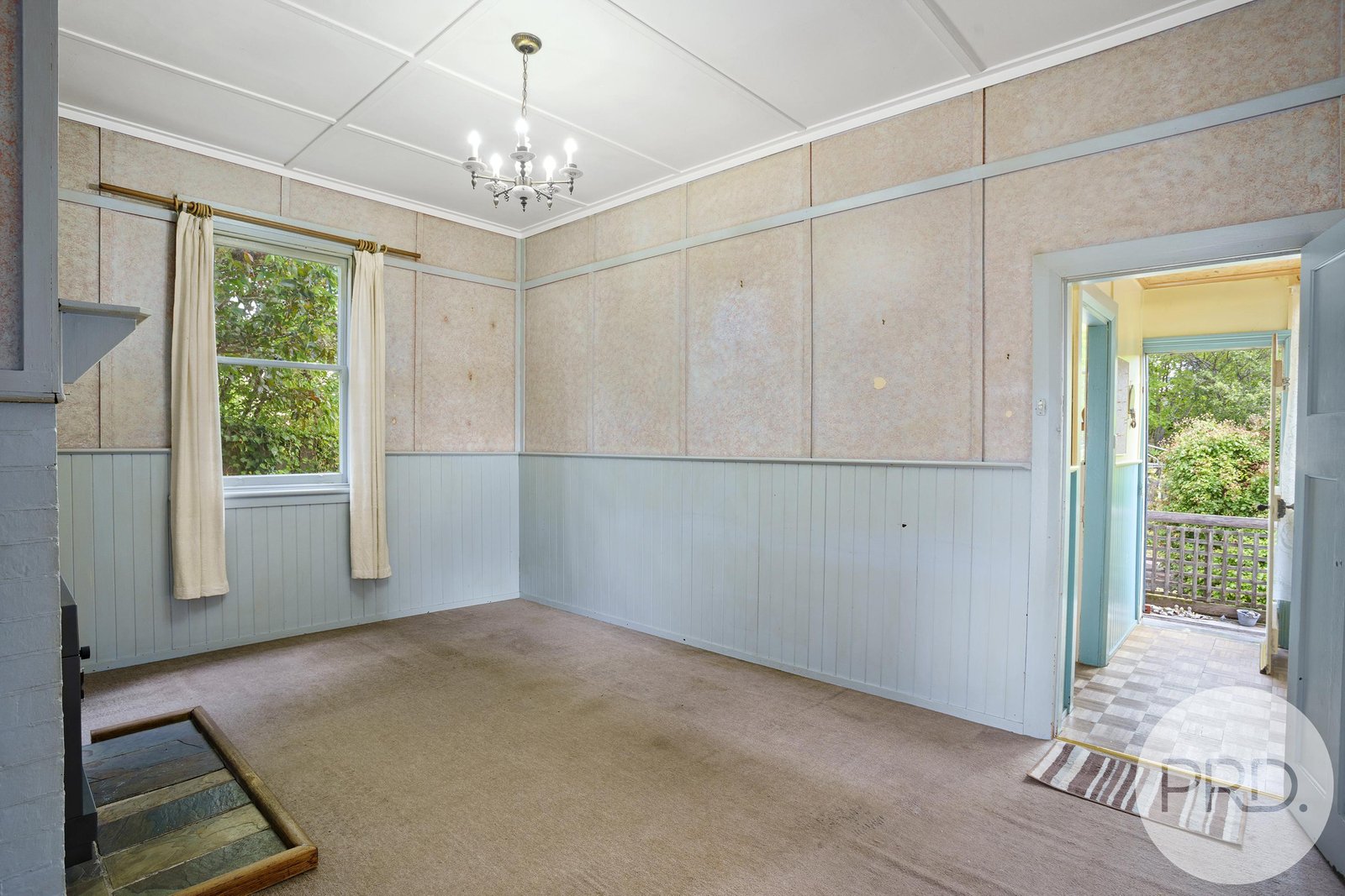 34 Hilton Road CLAREMONT 11
