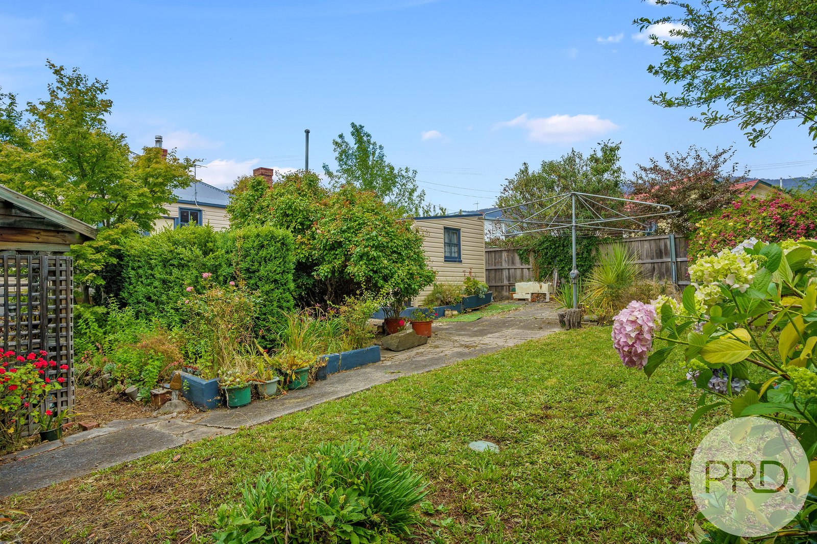 34 Hilton Road CLAREMONT 24