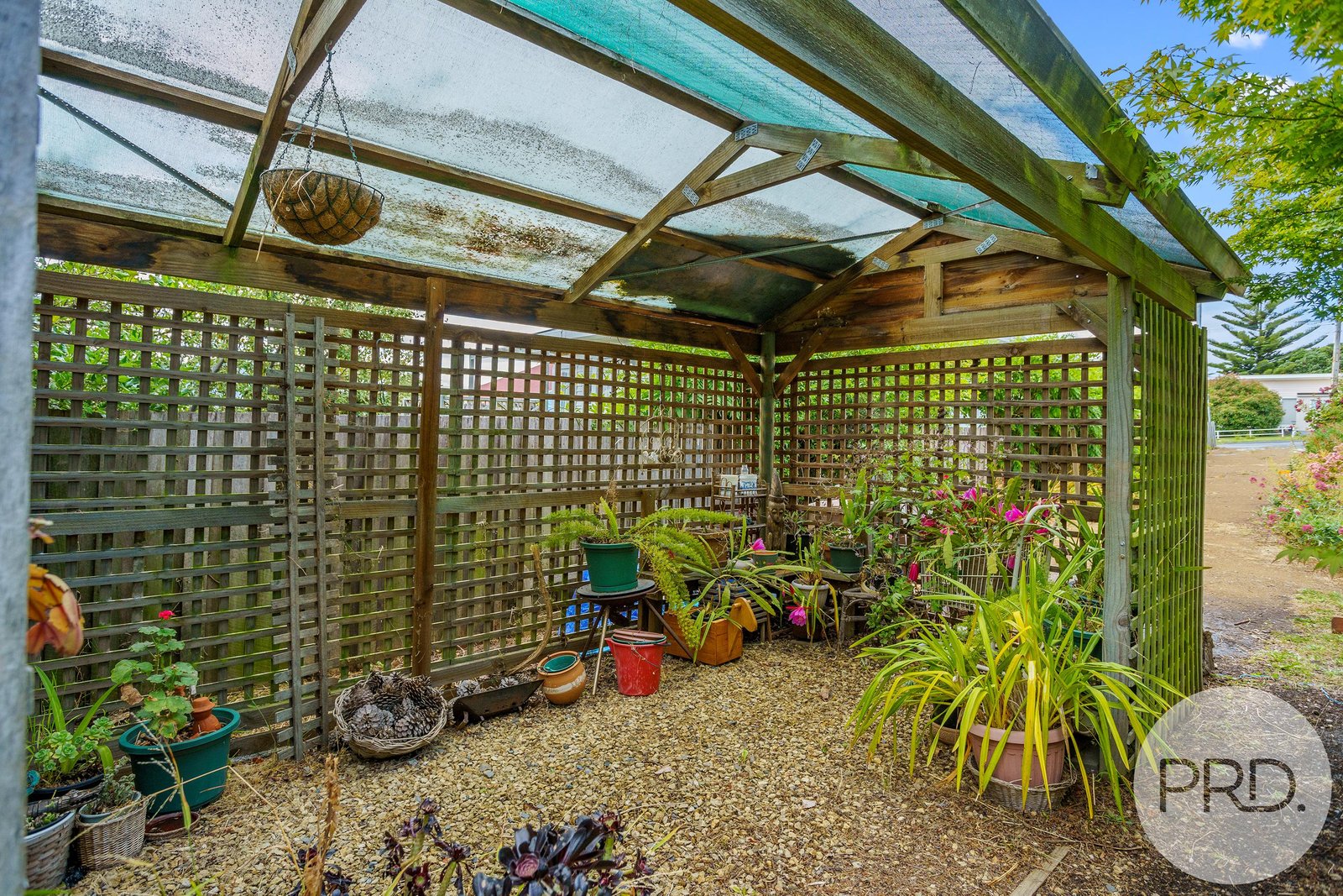 34 Hilton Road CLAREMONT 25