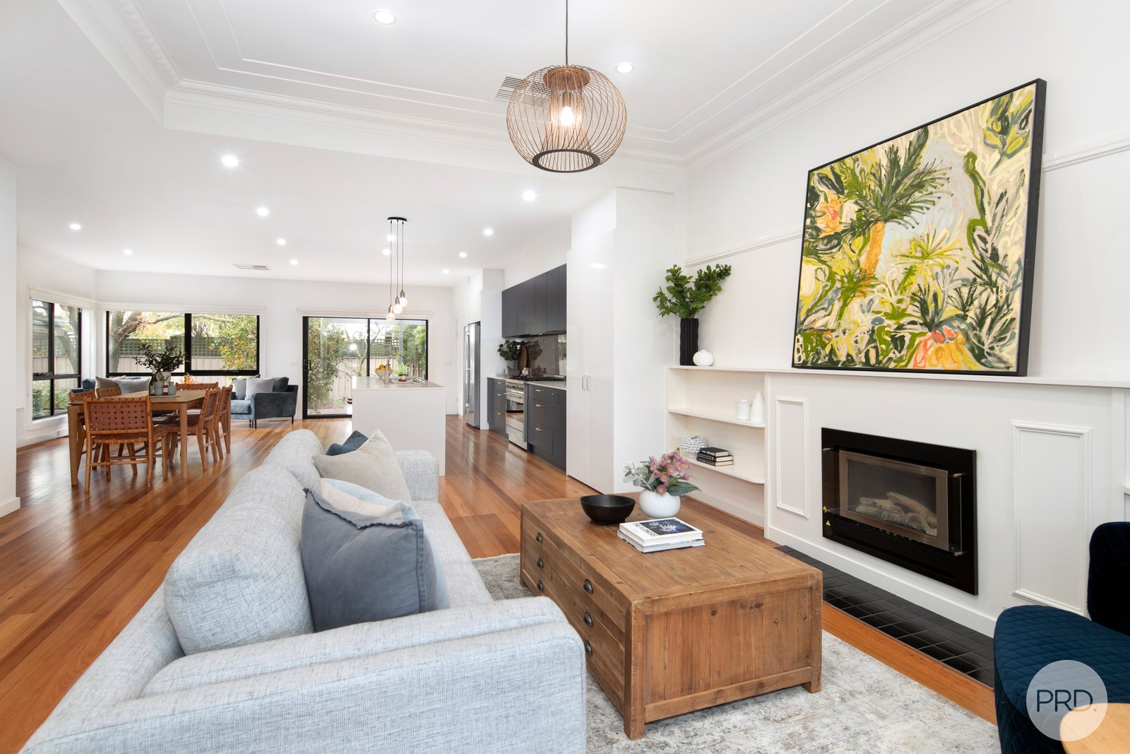 34 Hotham Street LAKE WENDOUREE 8