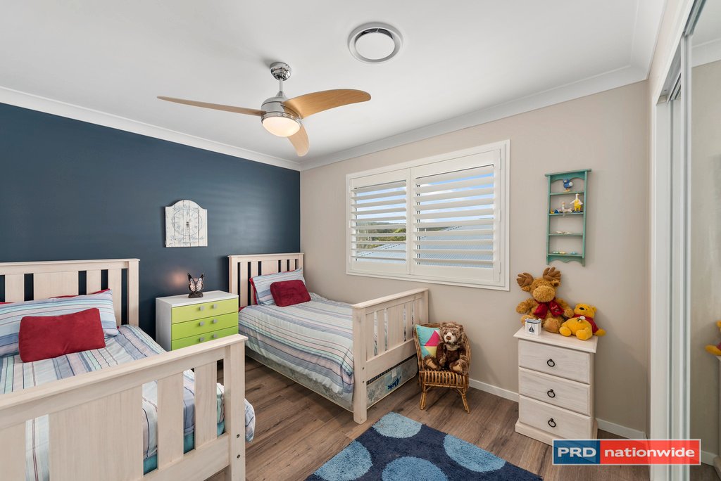 34 Ivory Circuit SAPPHIRE BEACH 24