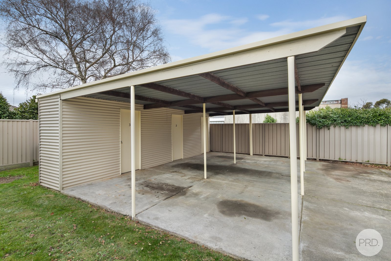 3/4 John Street WENDOUREE 8