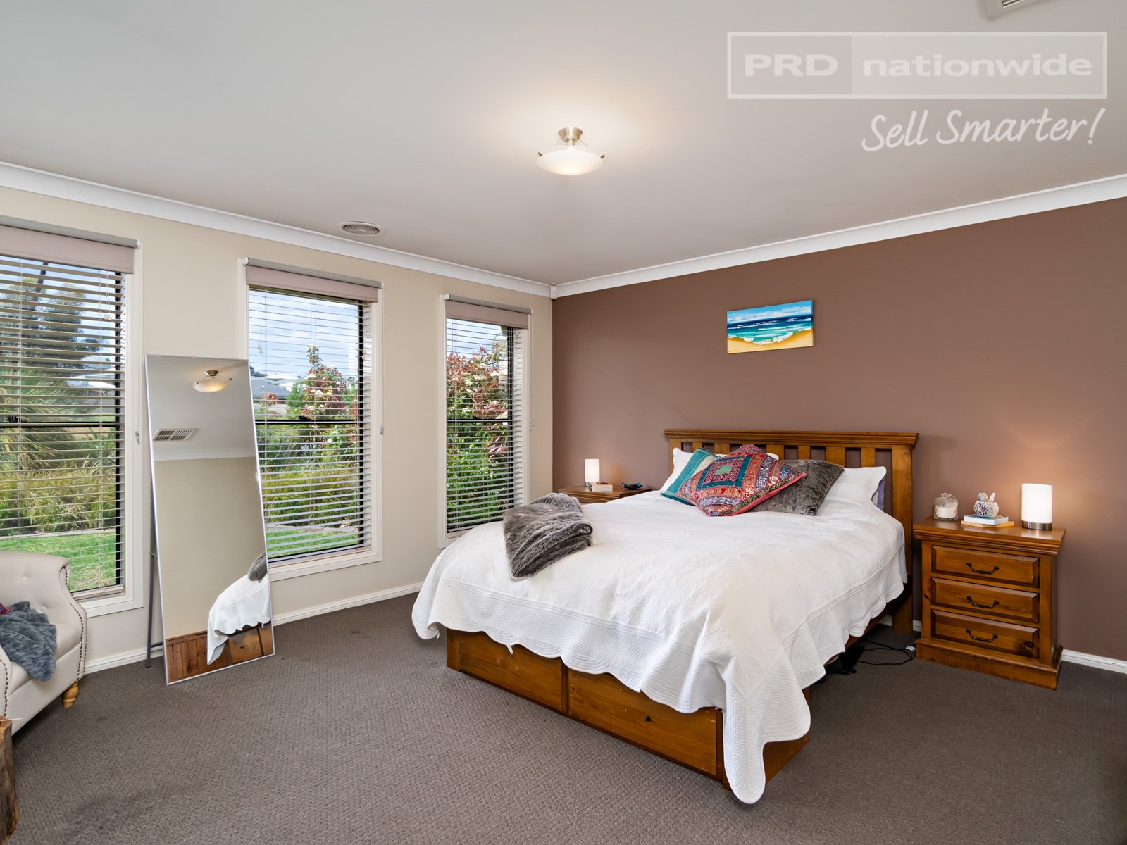 34 Kaloona Drive BOURKELANDS 8