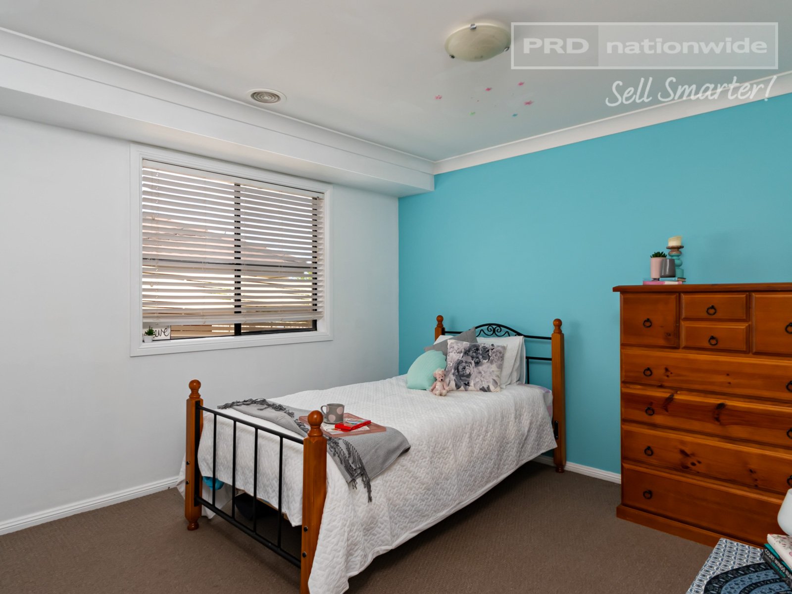 34 Kaloona Drive BOURKELANDS 11