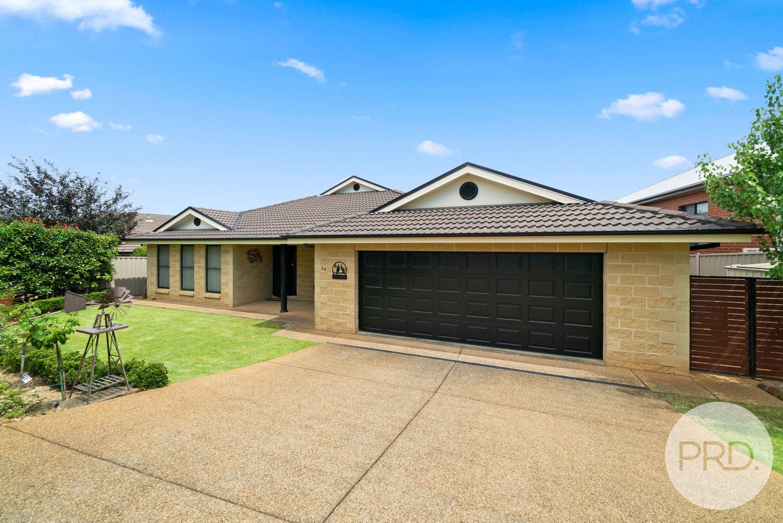 34 Kaloona Drive BOURKELANDS 2