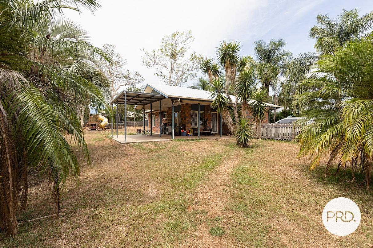 34 Kataryn Avenue GRASSTREE BEACH 27
