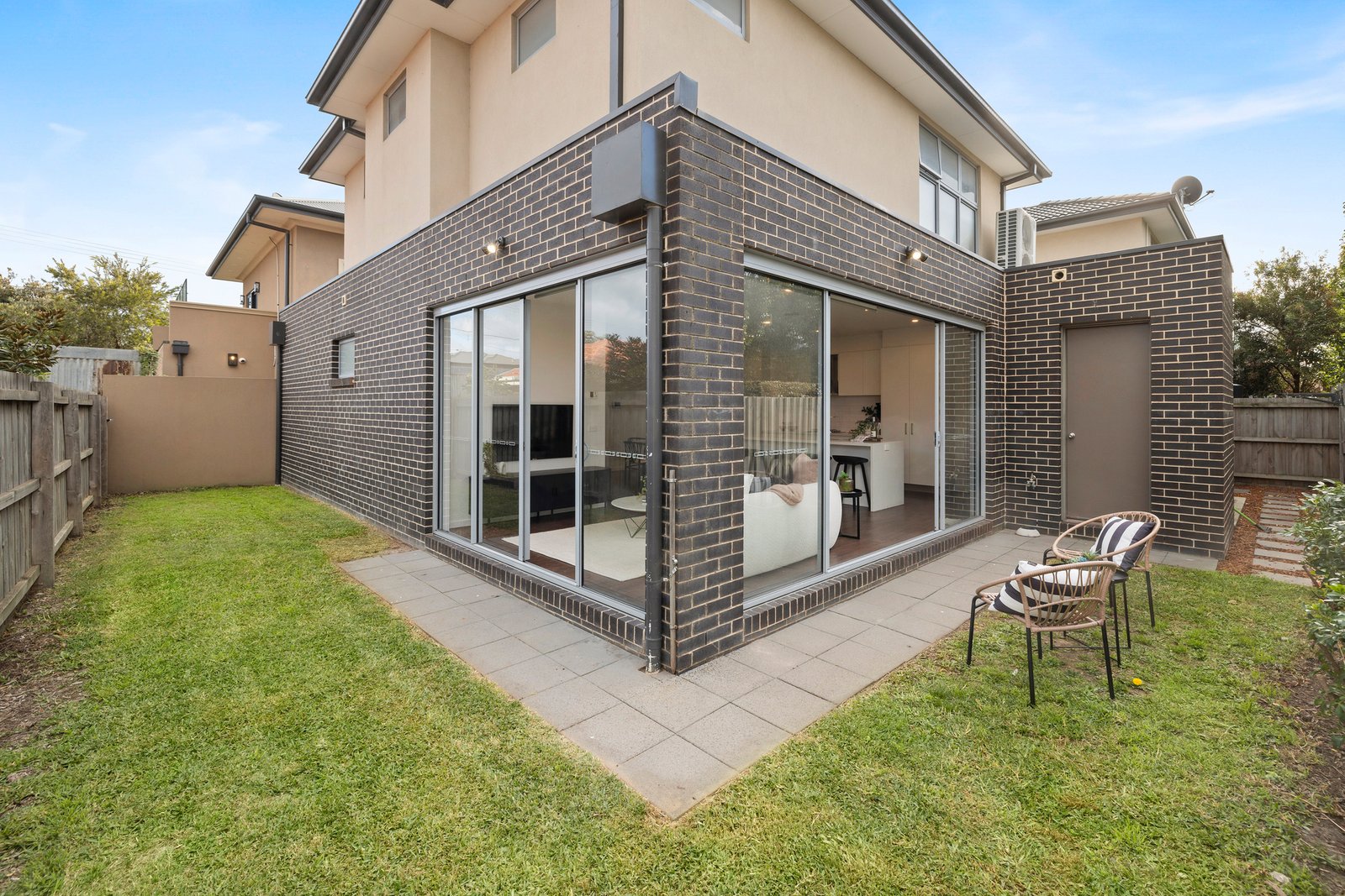 Gallery: 3/4 Keith Avenue