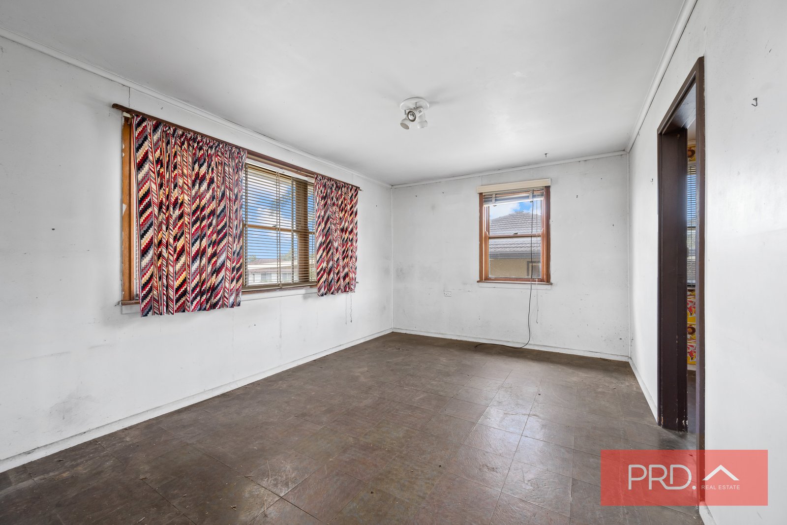 34 Kendee Street SADLEIR 4