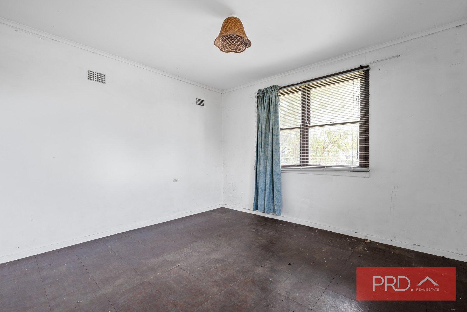 34 Kendee Street SADLEIR 7