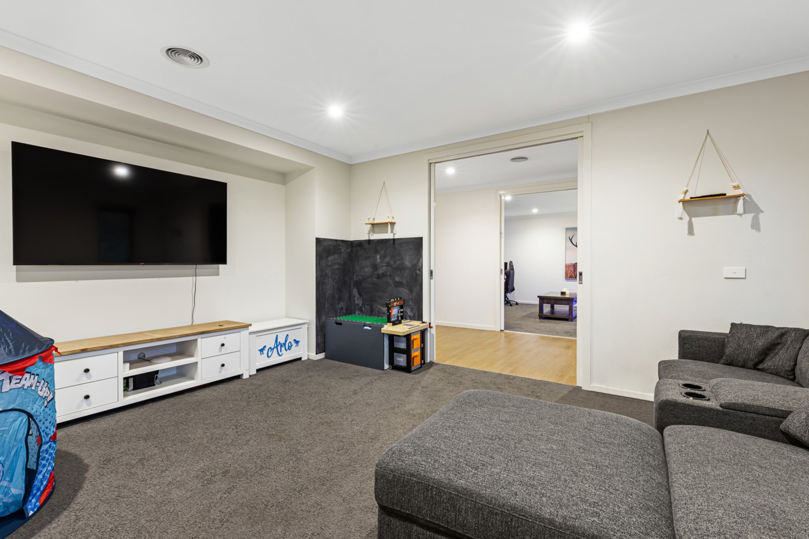 Gallery: 34 Kennedys Road