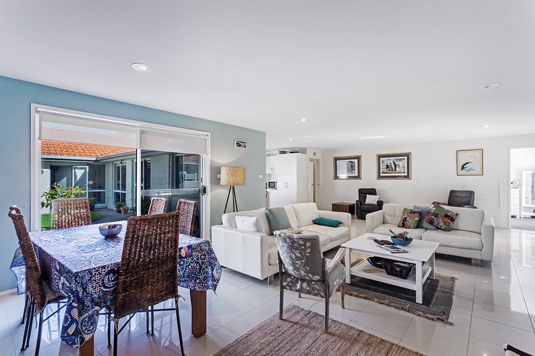 34 Kestrel Avenue SALAMANDER BAY 1